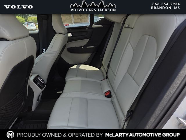 2026 Volvo XC40 Plus - Photo 19