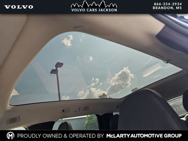 2025 Volvo EX90 Ultra - Photo 21