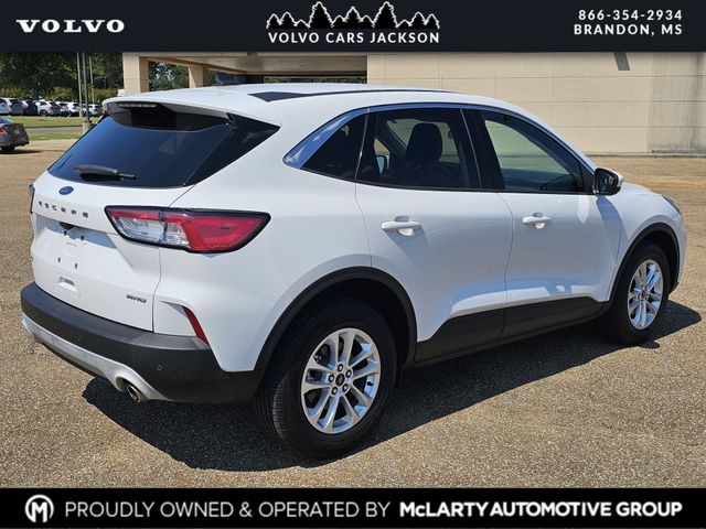 2021 Ford Escape SE photo 4