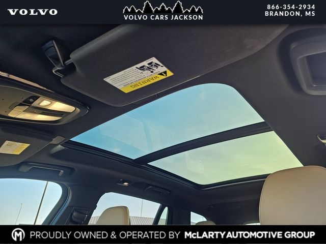2026 Volvo XC90 Plus - Photo 18
