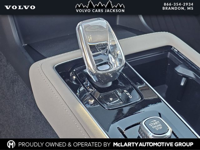 2026 Volvo XC90 Plus - Photo 21
