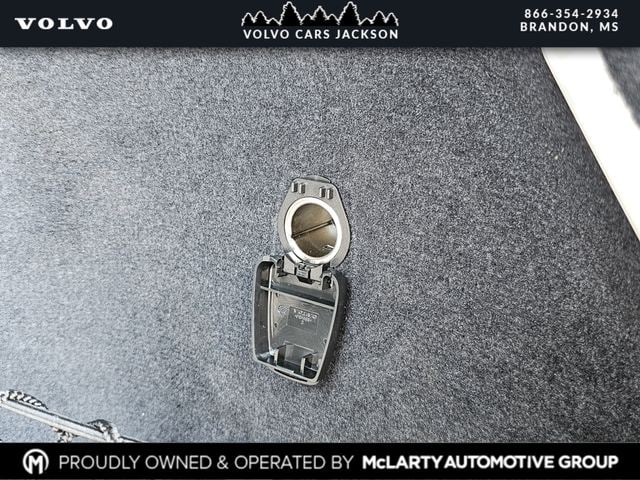 2025 Volvo EX90 Ultra - Photo 26