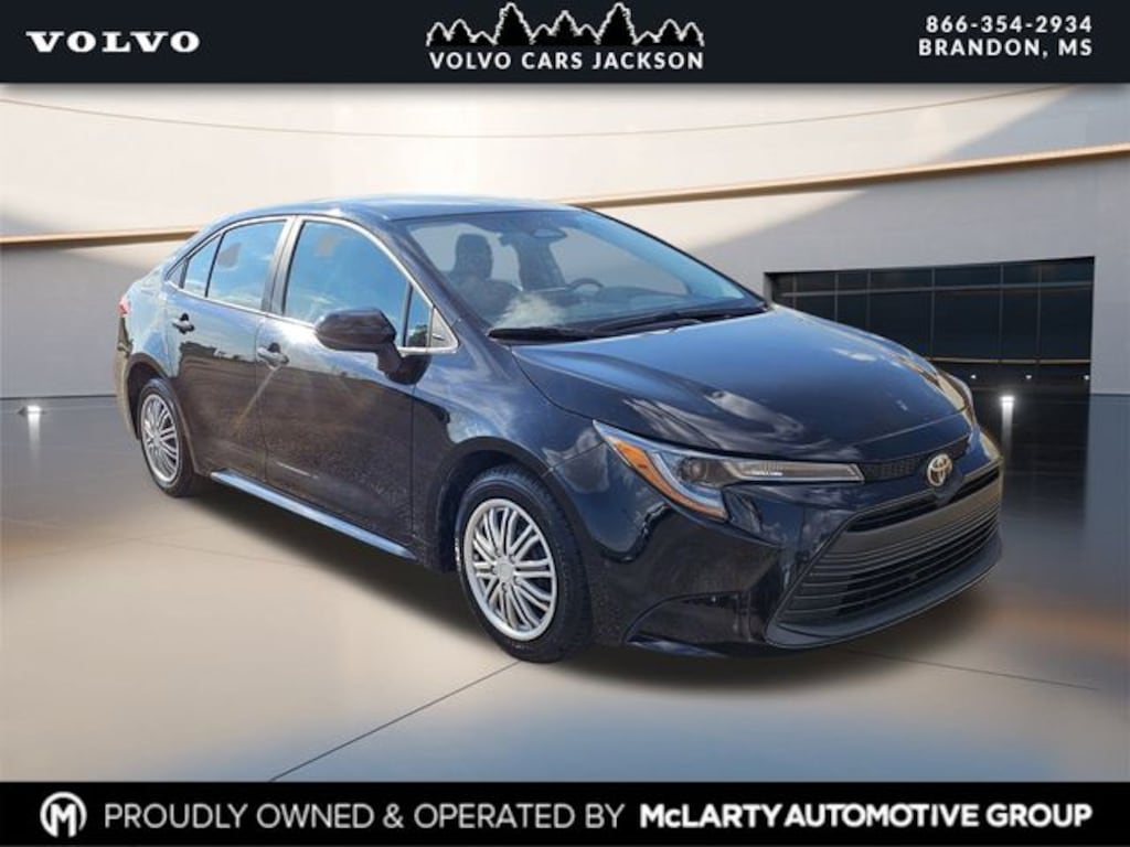 Used 2024 Toyota Corolla LE Sedan