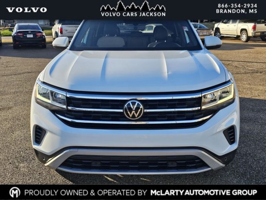 Used 2022 Volkswagen Atlas Cross Sport 2.0T SE w/Technology SUV