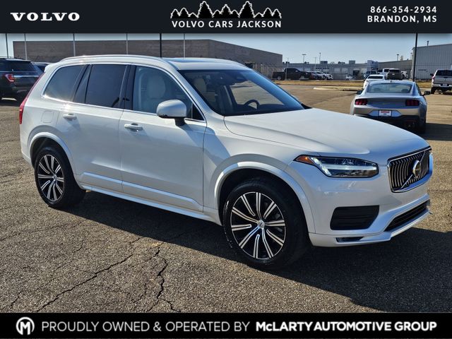 2023 Volvo XC90 Core's photo