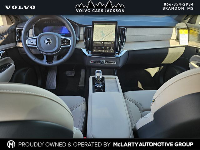 2026 Volvo XC90 Plus - Photo 8