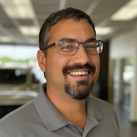 Staff member Sean Kalkhorst from ID_6e8cb6a09052