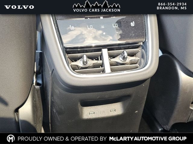 2025 Volvo EX90 Ultra - Photo 19