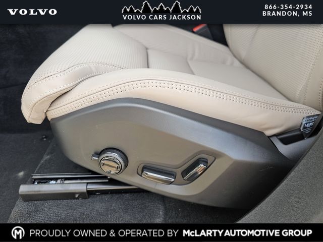 2026 Volvo XC90 Ultra - Photo 14
