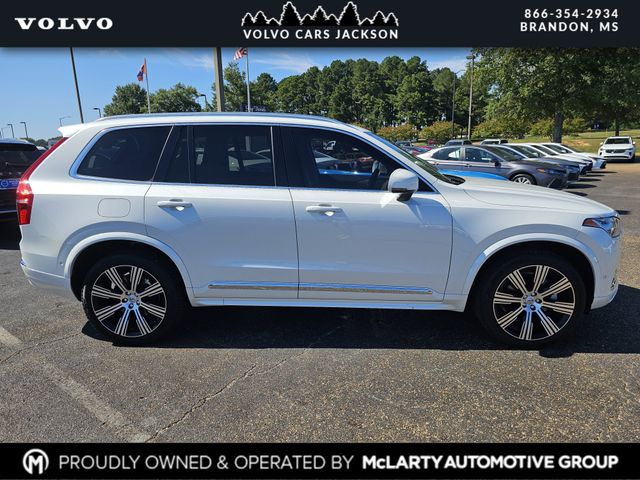 2024 Volvo XC90 Plus photo 3