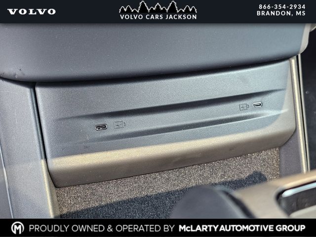 2025 Volvo EX90 Ultra - Photo 22