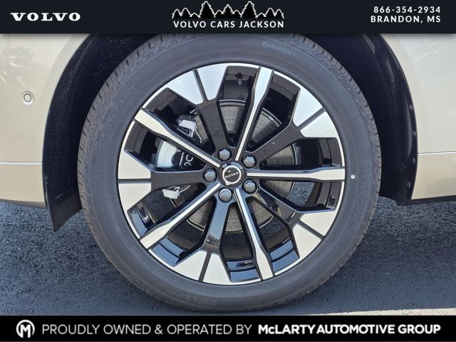 2026 Volvo XC60 Plus - Photo 24