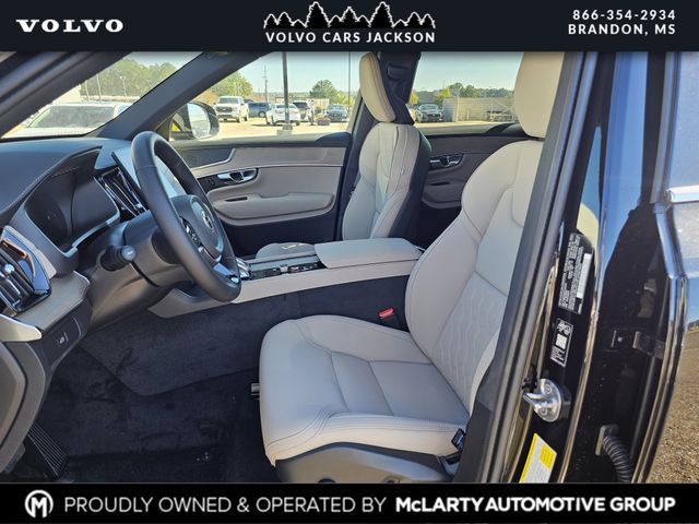 2026 Volvo XC90 Core - Photo 13
