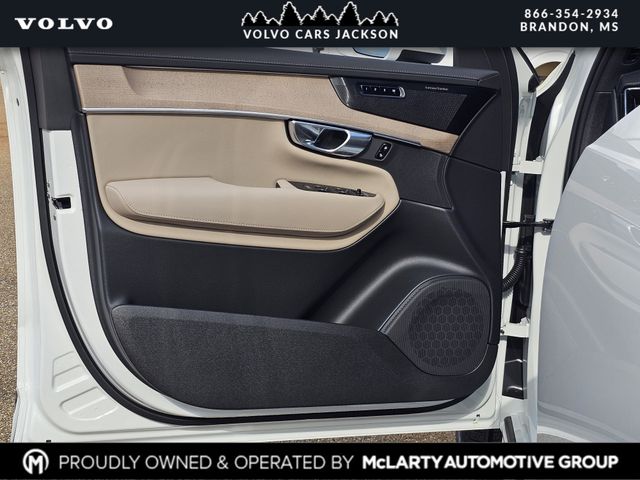 2026 Volvo XC90 Ultra - Photo 15