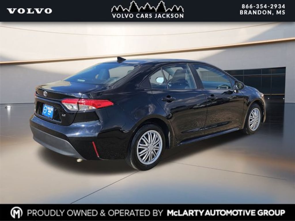 Used 2024 Toyota Corolla LE Sedan