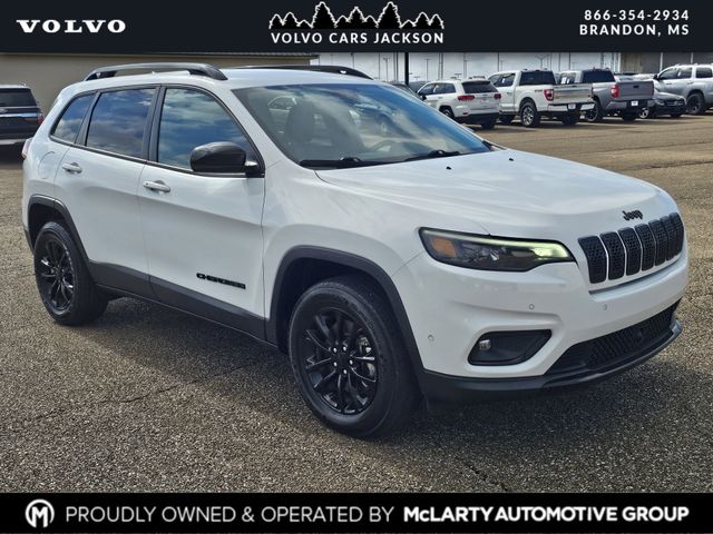 2023 Jeep Cherokee Altitude Lux's photo
