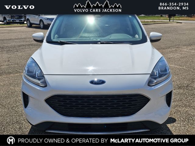 2021 Ford Escape SE photo 2