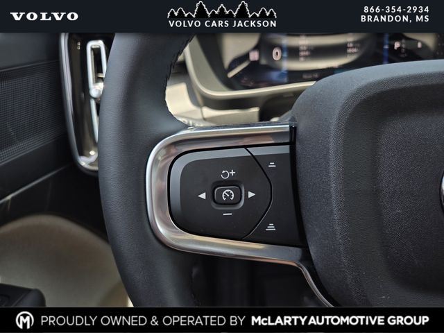 2026 Volvo XC40 Plus - Photo 24