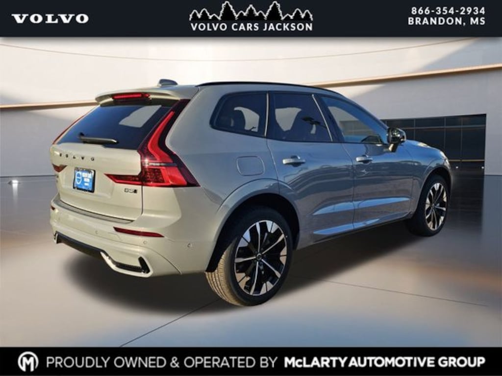 New 2026 Volvo XC60 B5 Plus SUV