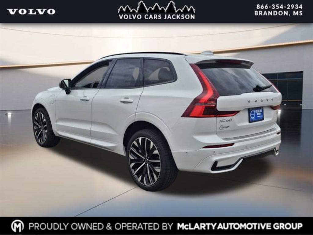 New 2026 Volvo XC60 plug-in hybrid T8 Ultra SUV