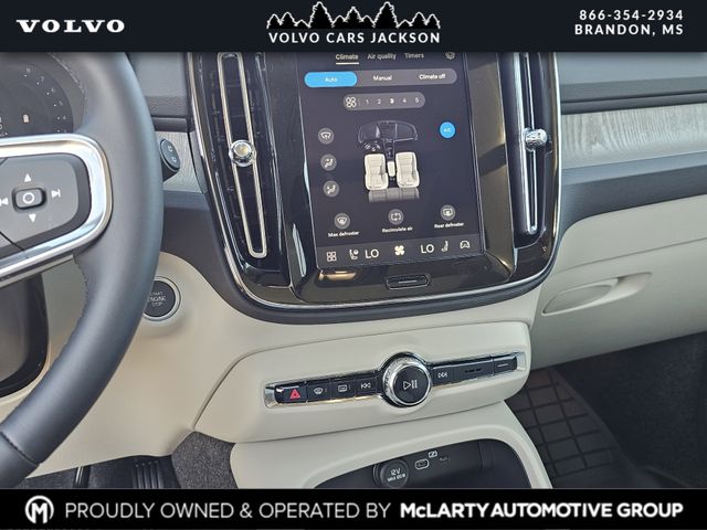 2026 Volvo XC40 Ultra - Photo 10