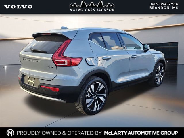 2024 Volvo XC40 Ultimate photo 4