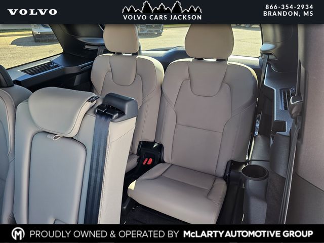2026 Volvo XC90 Plus - Photo 18
