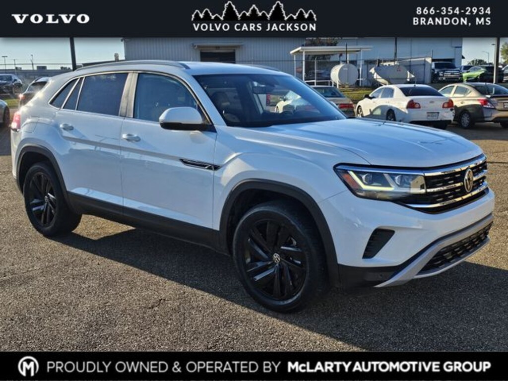 Used 2022 Volkswagen Atlas Cross Sport 2.0T SE w/Technology SUV