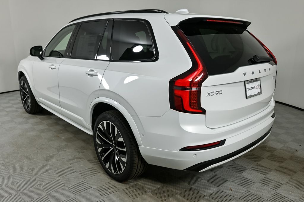 New 2026 Volvo XC90 B6 Ultra Dark Theme 7-Seater SUV