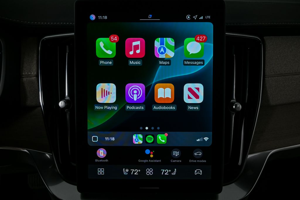 2026 Volvo XC90 Plus - Photo 16