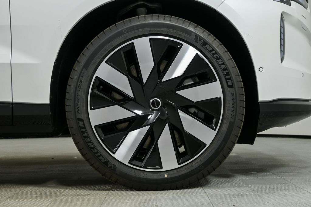 2025 Volvo EX90 Plus - Photo 40