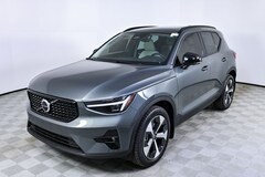 2026 Volvo XC40 B5 Plus AWD SUV