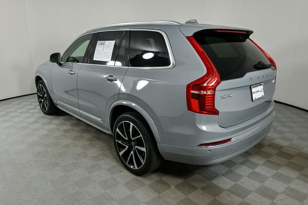 2024 Volvo XC90 B5 Plus photo 3