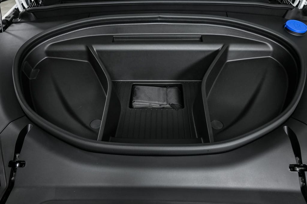 2025 Volvo EX90 Plus - Photo 36
