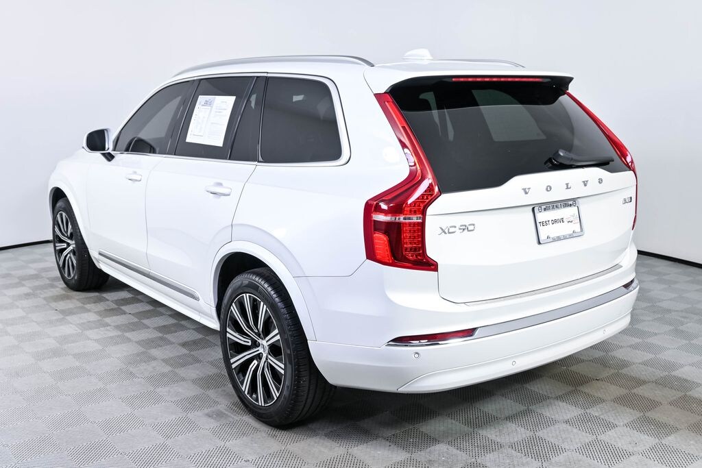 Certified 2025 Volvo XC90 B5 Core SUV