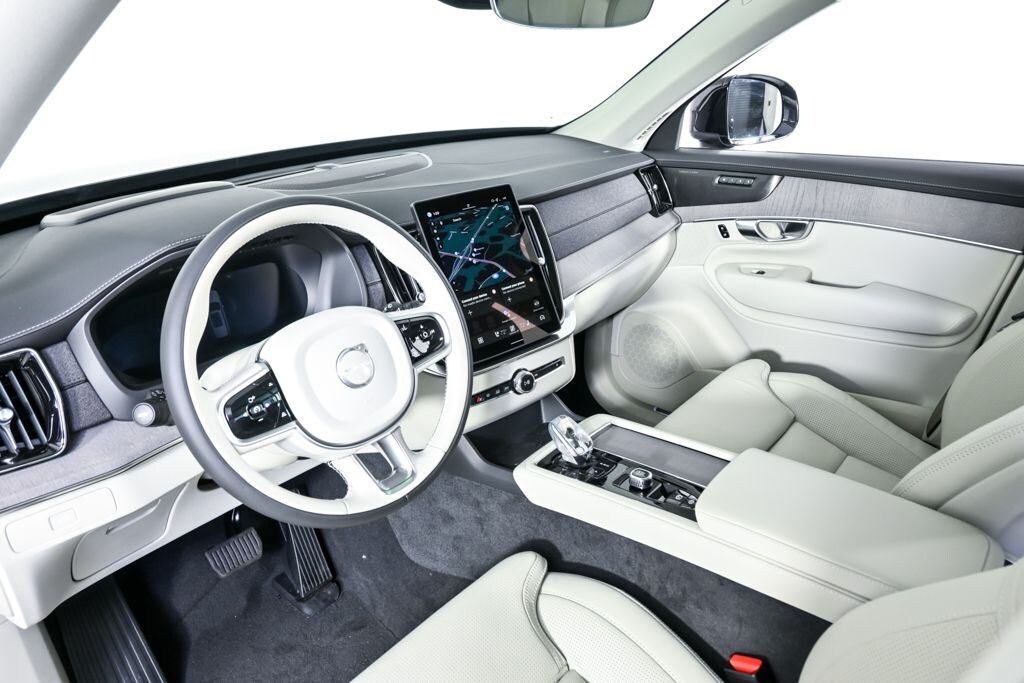 New 2026 Volvo XC90 B6 Ultra 7-Seater SUV