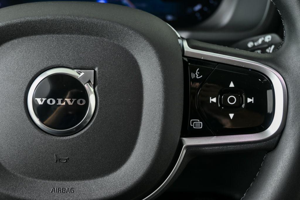 2026 Volvo XC90 Ultra - Photo 11