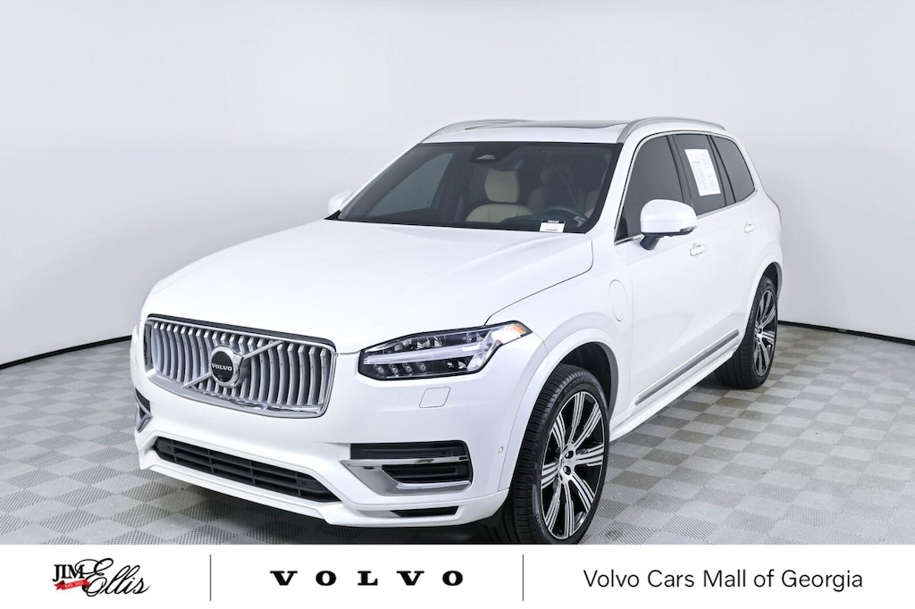 Certified 2025 Volvo XC90 plug-in hybrid T8 Ultra 7-Seater SUV