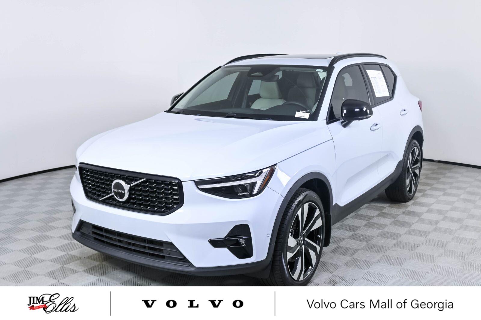 2024 Volvo XC40