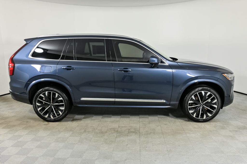 2026 Volvo XC90 Plus - Photo 27