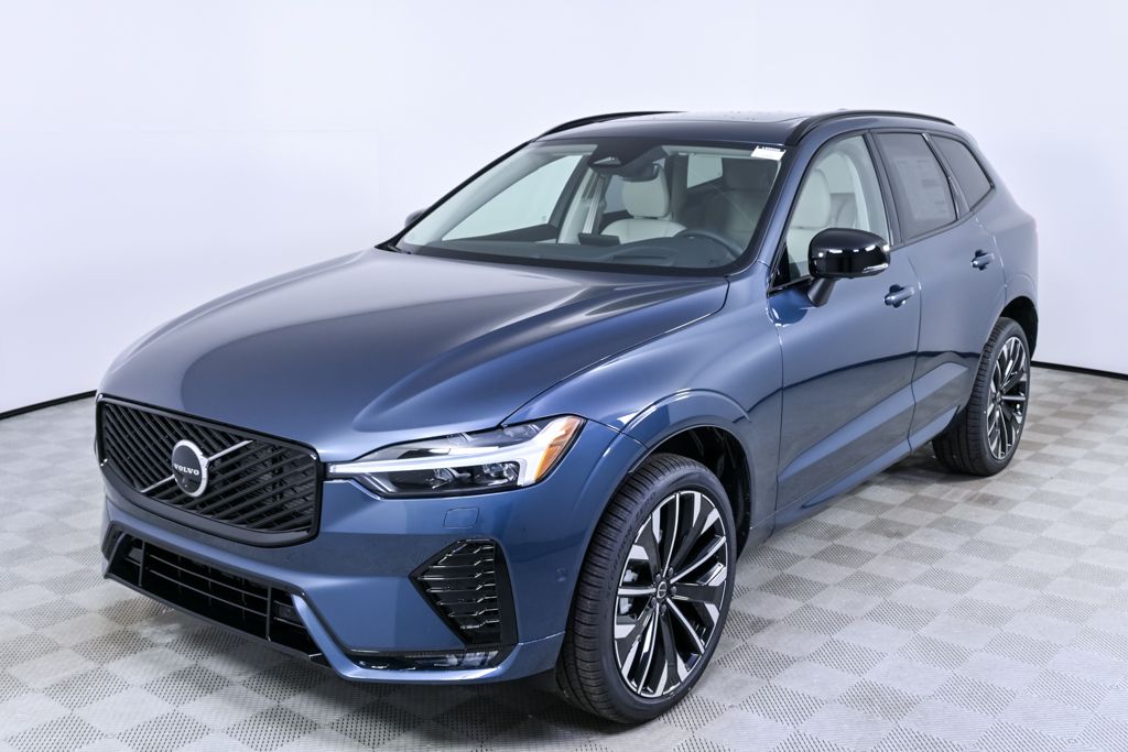 2026 Volvo XC60 B5 Ultra Dark AWD's photo