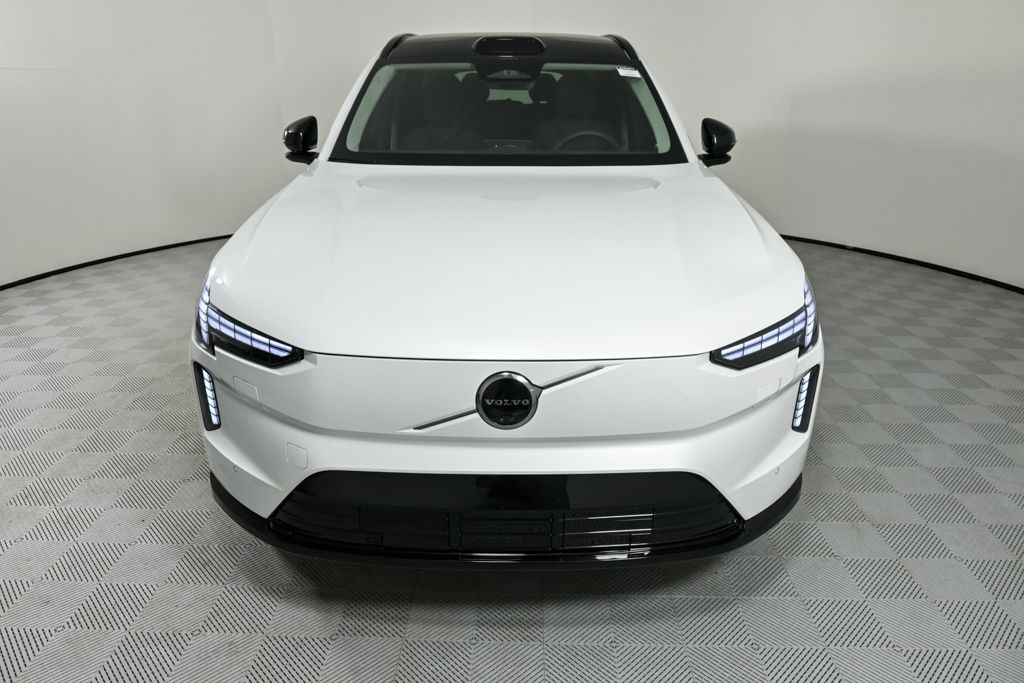 2025 Volvo EX90 Plus - Photo 37