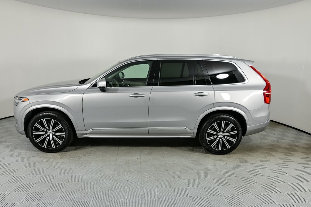 2024 Volvo XC90 Core photo 2