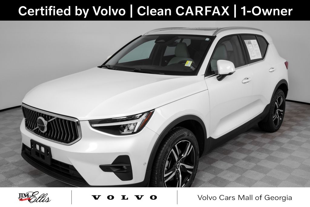 2023 Volvo XC40 Plus