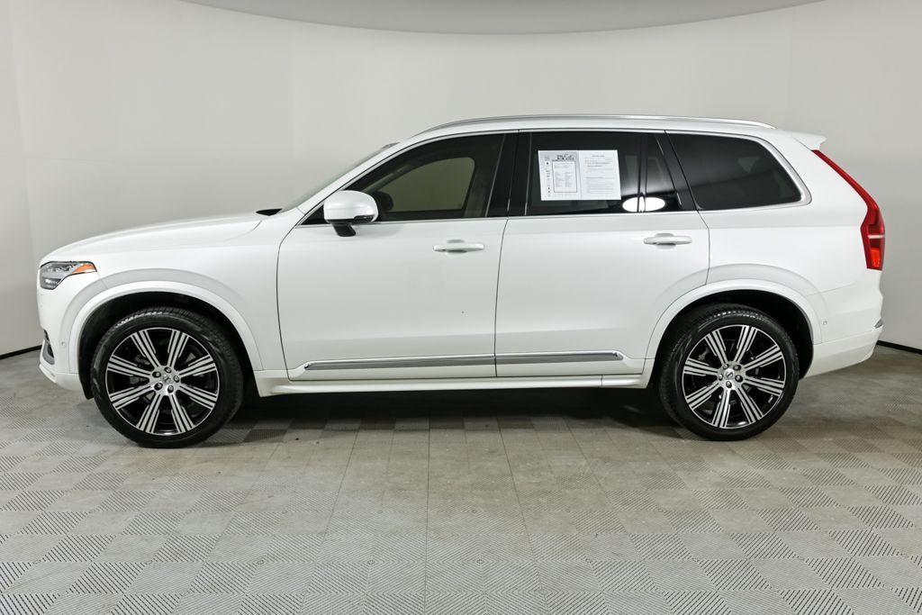 2024 Volvo XC90 Plus photo 2