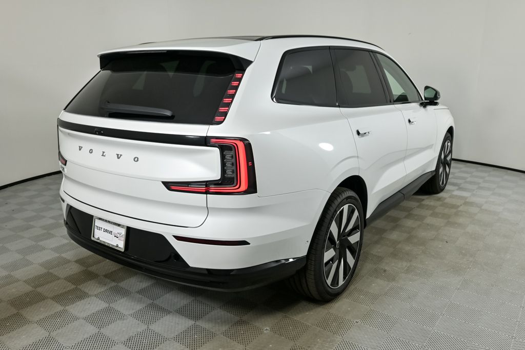 2025 Volvo EX90 Plus - Photo 28