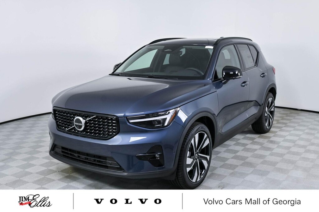 New 2026 Volvo XC40 B5 Ultra SUV