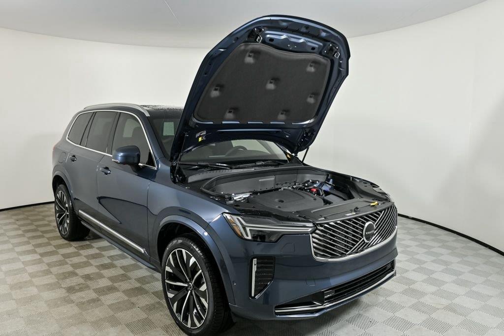 2026 Volvo XC90 Plus - Photo 36