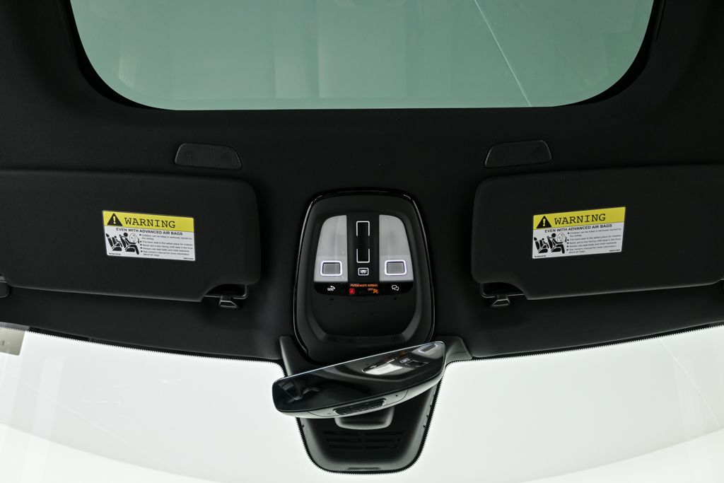 2026 Volvo XC90 Plus - Photo 19