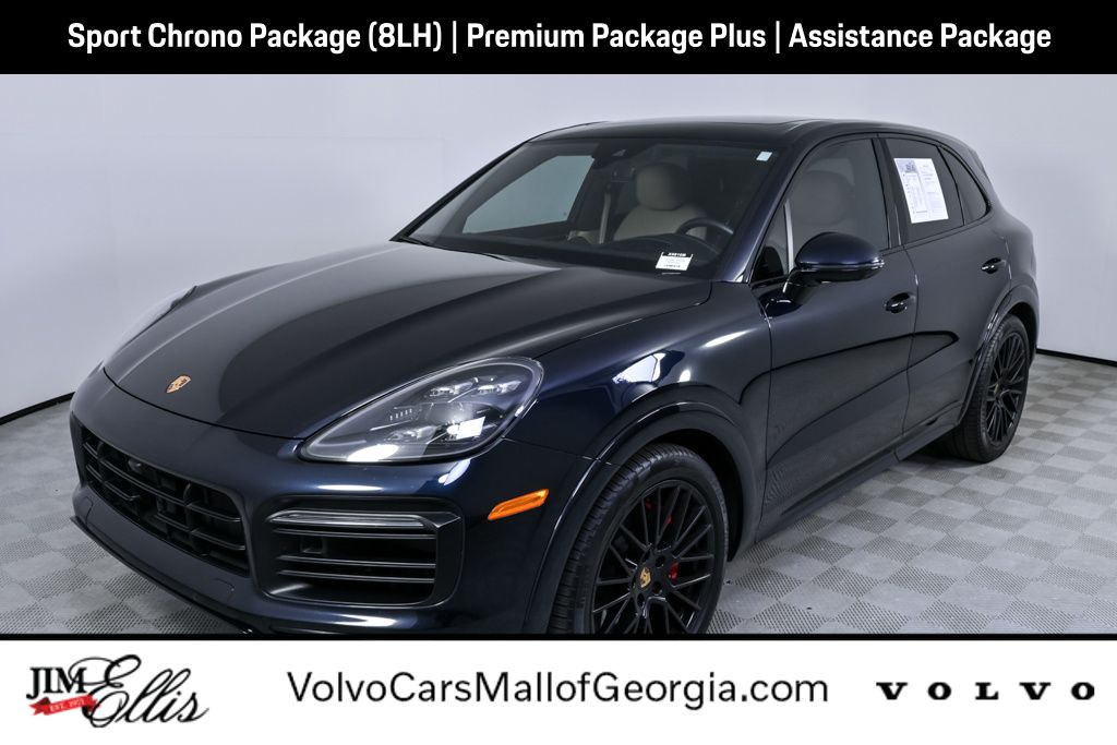 2021 Porsche Cayenne GTS's photo